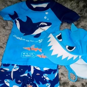 Set hate shirt shorts